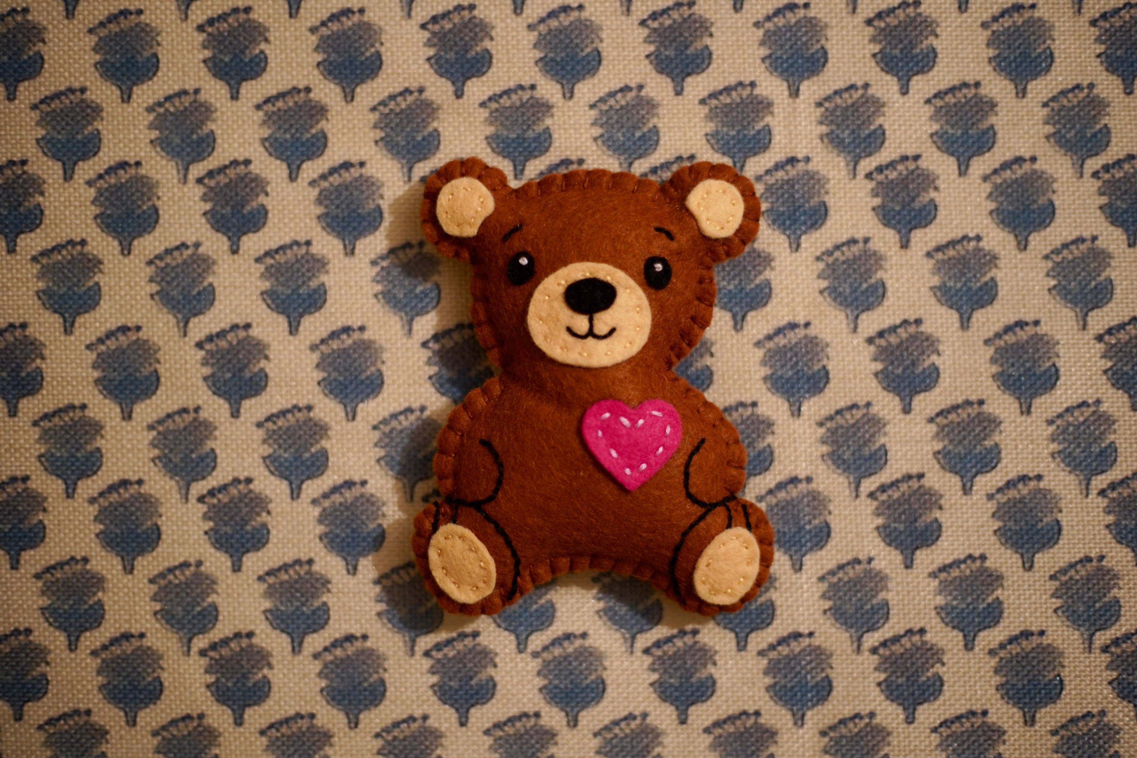 Felt Teddy Bear Magnet – Digital Sewing Pattern (PDF)