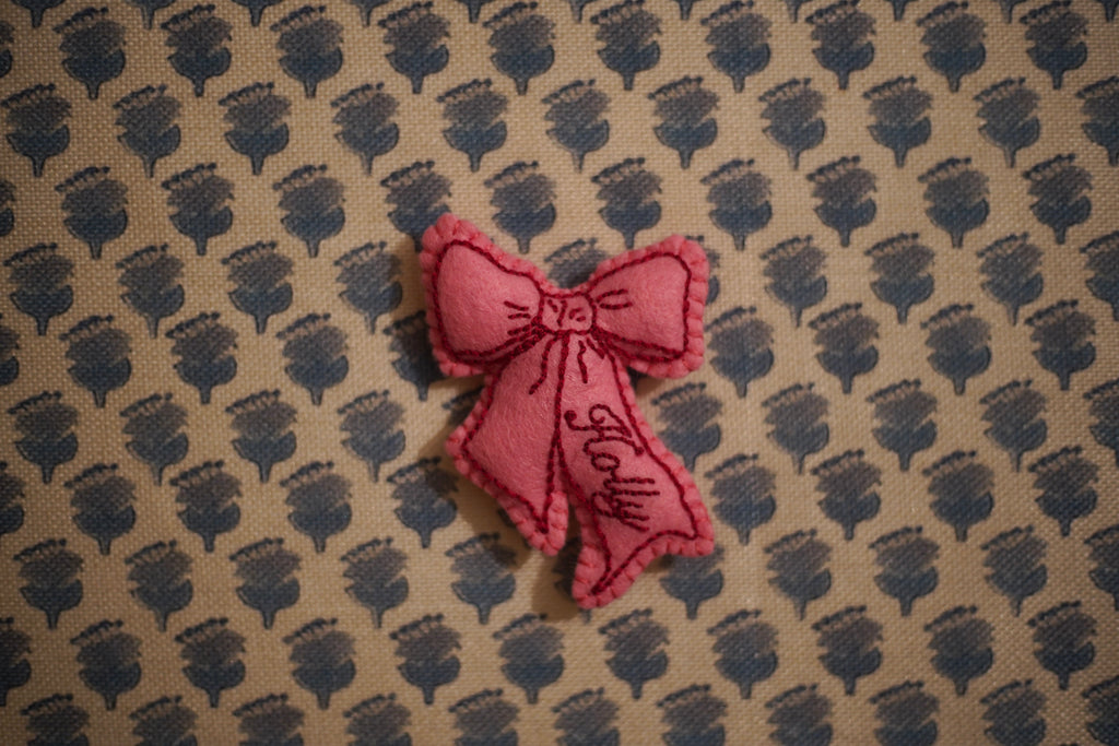 Felt Bow Magnet – Digital Sewing Pattern (PDF)