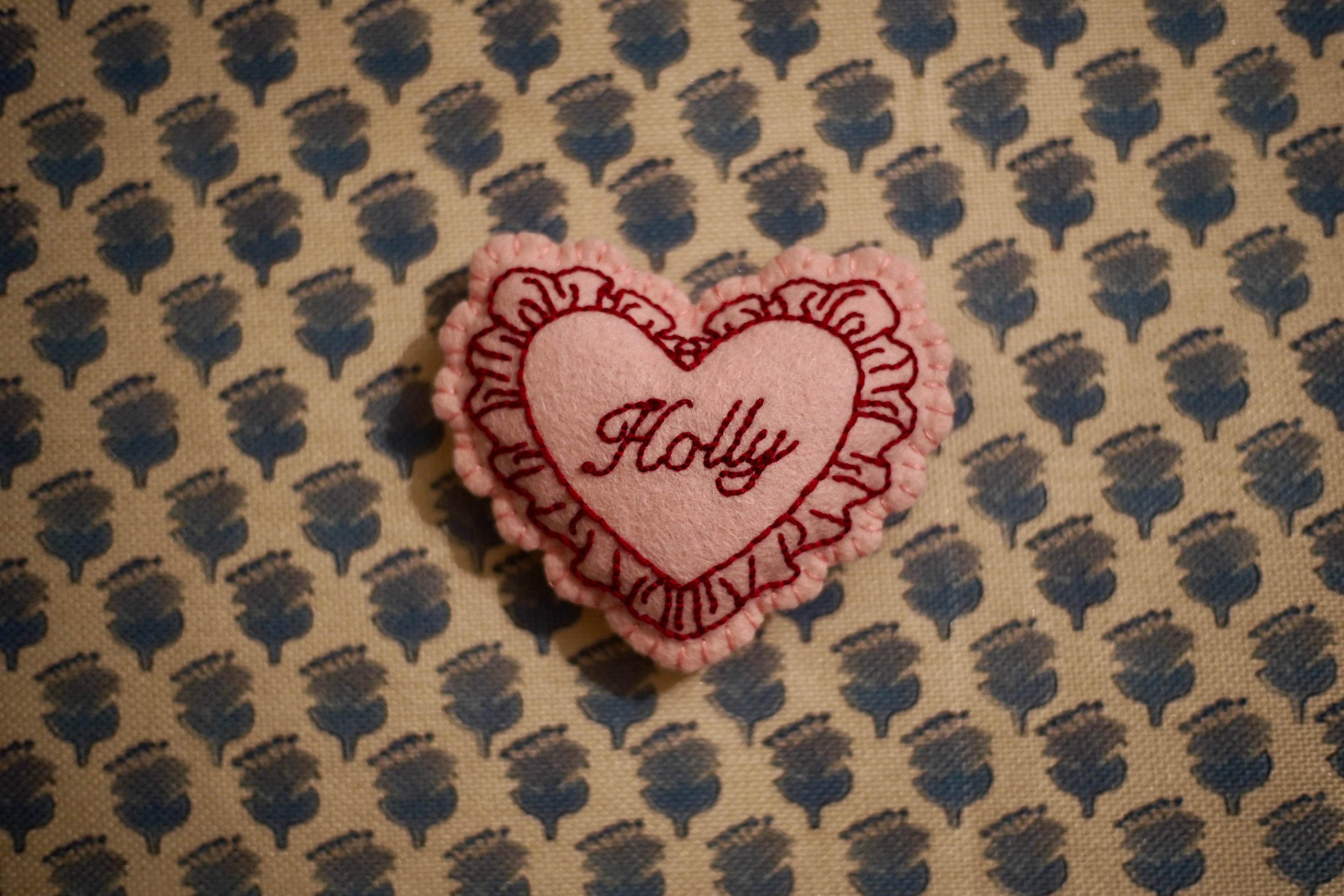 Felt Heart Magnet – Digital Sewing Pattern (PDF)
